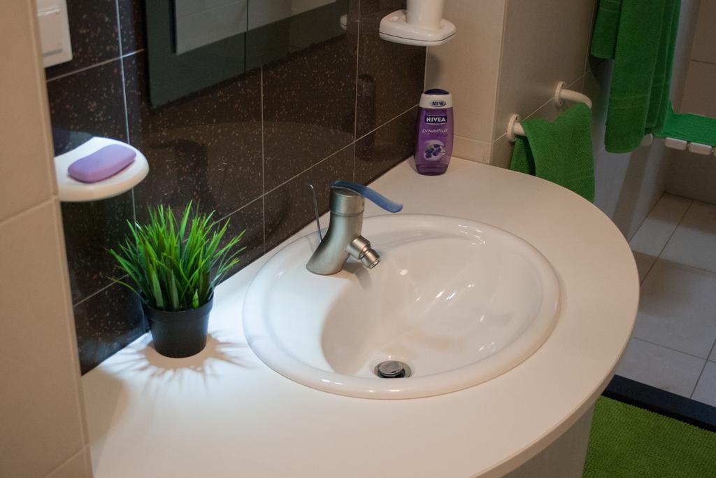 Carla Studio Apartment Zágráb Szoba fotó