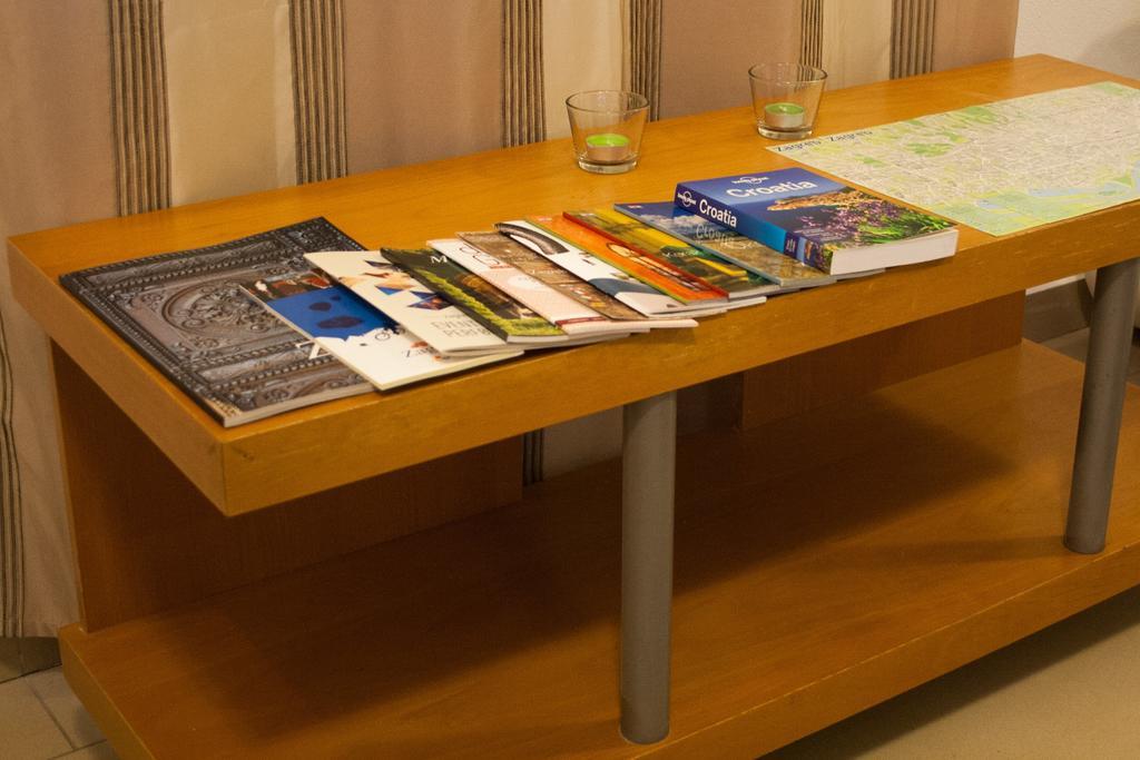 Carla Studio Apartment Zágráb Szoba fotó